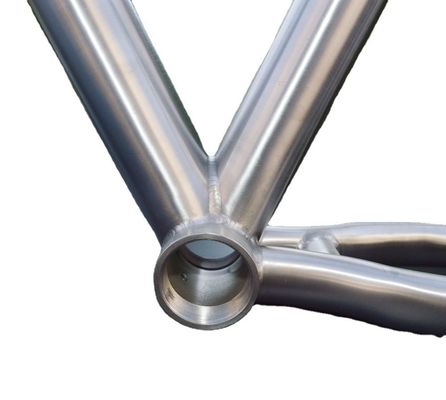 Gepersonaliseerd metalen stalen buis metalen frame met punchproces en geavanceerde technologie