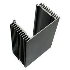 ROHS-gecertificeerde aangepaste aluminiumbedekkingen ideaal voor geavanceerde warmtesinktoepassingen