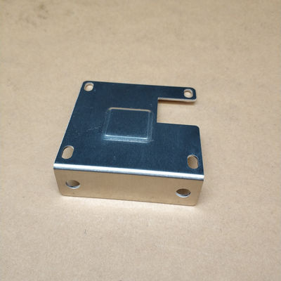 IP65 Beschermingsniveau Custom Aluminium Las- en Stempelstaalonderdelen Doos voor concurrerende