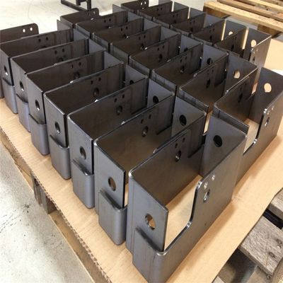Industriële machines Onderdelen staalplaat Metalen buigwerk Laswerk Frames Vervaardiging
