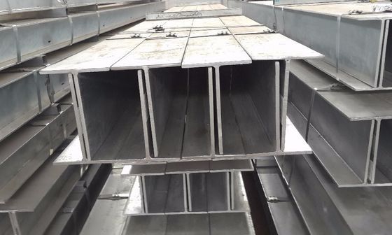 Metalen onderdelen voor industriële machines, metalen onderdelen voor het lassen van vellen van roestvrij staal