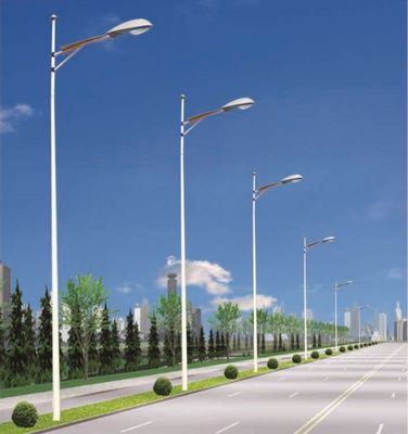 Gegalvaniseerde stalen straatlichtstang met één arm Verbeter uw buitenruimte