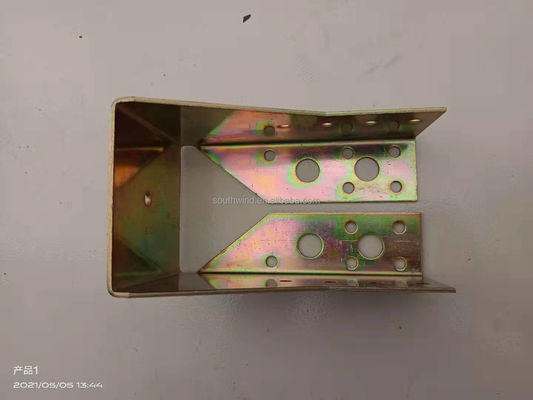 ISO9001 2008 Certificaat Niet-standaard gele zinkgeplatte houten connector Joist Hanger
