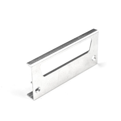 Op maat gemaakte aluminium montagebeugel voor perforatieprocestoepassingen