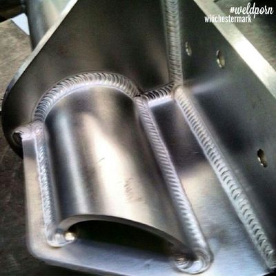 OEM/ODM Op maat gemaakte roestvrijstalen plaat metalen fabricage stempelen buigen lassen deel