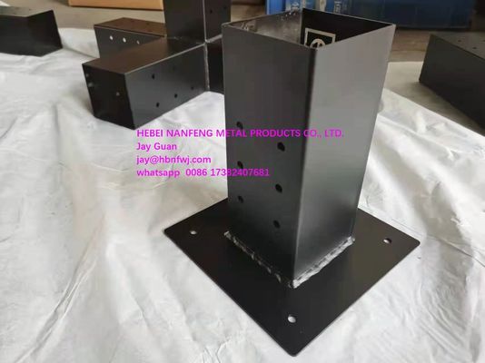 Stamped Steel Brackets Elevated Wood Stand Kit voor 4x4 Lumber ISO9001 2015 gecertificeerd