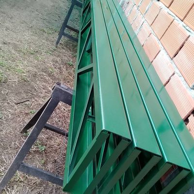 Aangepaste kleur Aangepaste ruimte frame truss staal structuur dakstructuur