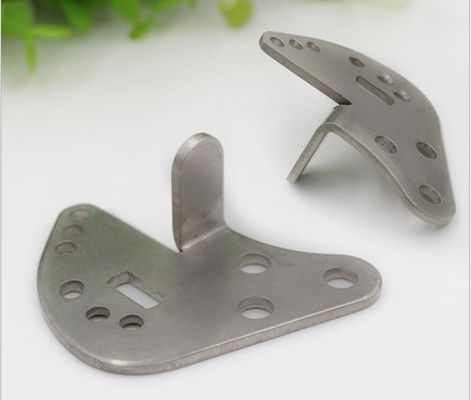 Stempelonderdelen van roestvrij staal/aluminium voor op maat gemaakte beugels voor de vervaardiging van plaatmetaal