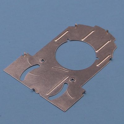 Metalen stempende onderdelen voor het gepersonaliseerde perforatieproces
