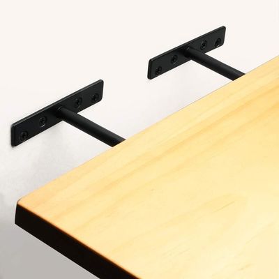 Metalen accessoires voor tafelbeugels op maat in wit met monster