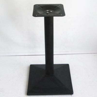 Op maat gemaakte tafelbodemmetalen beugels voor tafels van verschillende grootte en configuratie