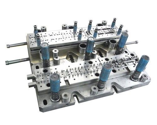 Op maat gemaakte metalen precisiestempelonderdelen van koolstofstaal met aangepaste kleur