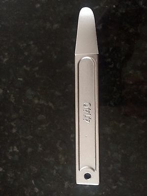 Metalen plaat Metalen huid Wedge Pry Tool voor de deur paneel en trim verwijdering Duurzaam materiaal