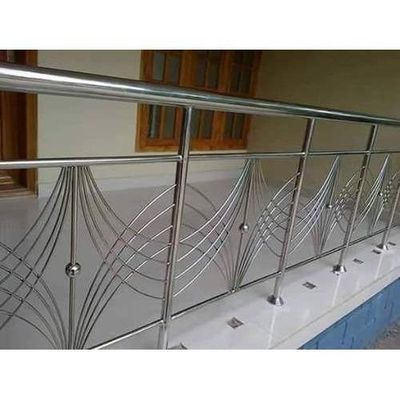 Aangepaste stalen grill voor trappen balkon en poort zware prestaties gegarandeerd