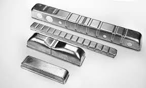 Op maat gemaakte met kracht beklede aluminiumplaten Plaat metalen stempelonderdelen voor auto's en vrachtwagens