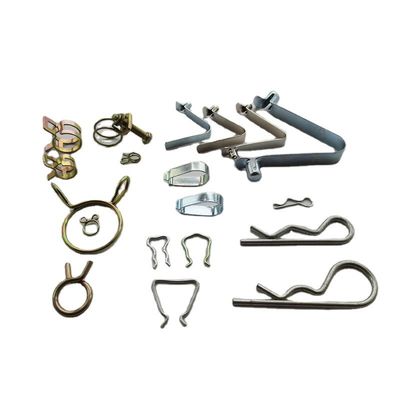 Op maat gemaakte staal natuurkleurige vierslippen stempel multi slide platte veer metalen clips