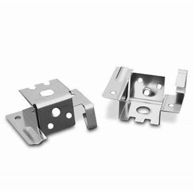 Op maat gemaakte en geïnspecteerde op maat gemaakte aluminium-hardwareplaat metalen stempelonderdelen voor wisselstroom