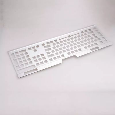 Custom aluminium en roestvrij staal plaat metaal fabricage buigen Punching laser snijden