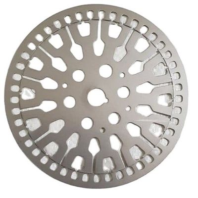 Op maat gemaakte aluminiumplaat metalen fabricage onderdelen voor laser snijden en stempelen