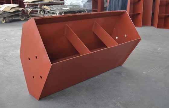 Metalen schelpen voor de zware industrie, gespannen met een bucket met structuur