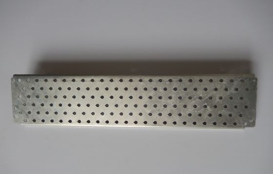 Lasproces Geprinte aluminiumplaat met gaten Aanvaardbaar Kleine bestelling in Nanfeng