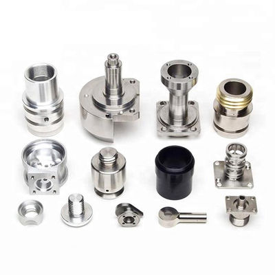 Custom CNC Machining Precision Auto Parts met Power Coated Finish en Punching