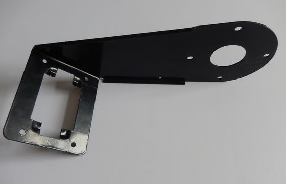 Op maat gemaakte geverfde gekleurde metalen beugel voor het lasersnijden van infrastructuurprocessen