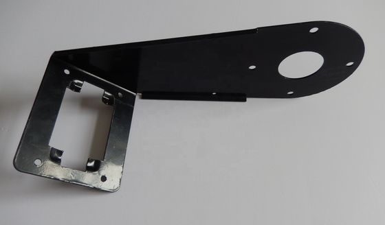 Op maat gemaakte geverfde gekleurde metalen beugel voor het lasersnijden van infrastructuurprocessen